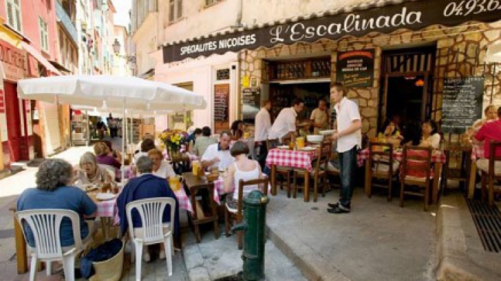 Angajatorii din Franta cauta romani pe salarii de 3.200 euro